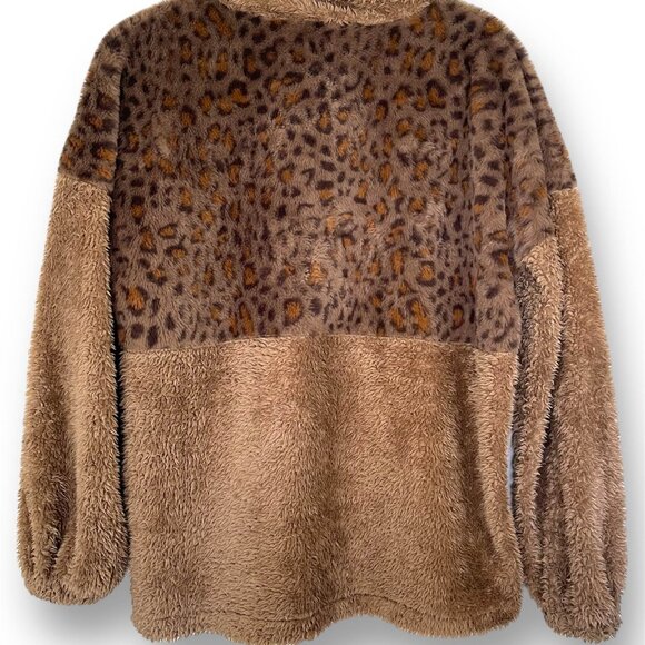 Leopard Print pullover - Picture 2 of 2